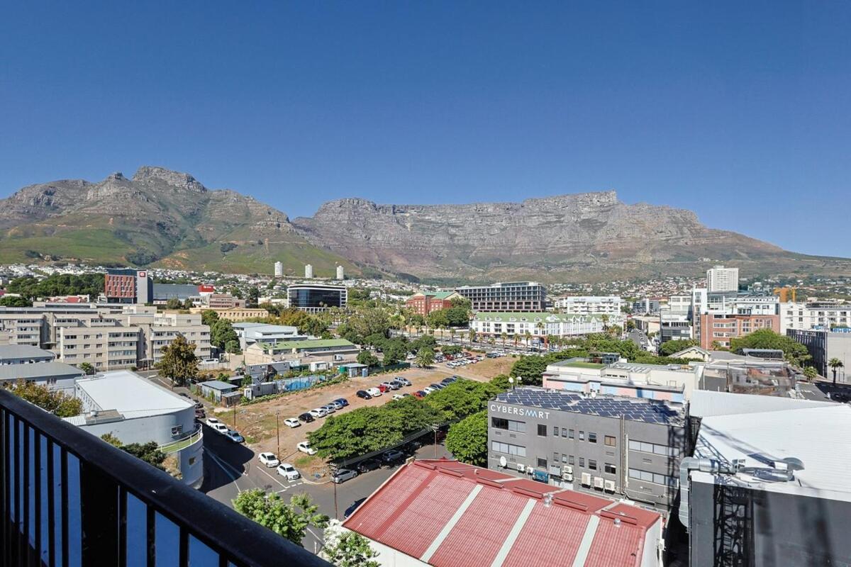 Stylish Topfloor At The Harri Mountain & Views * Cape Town