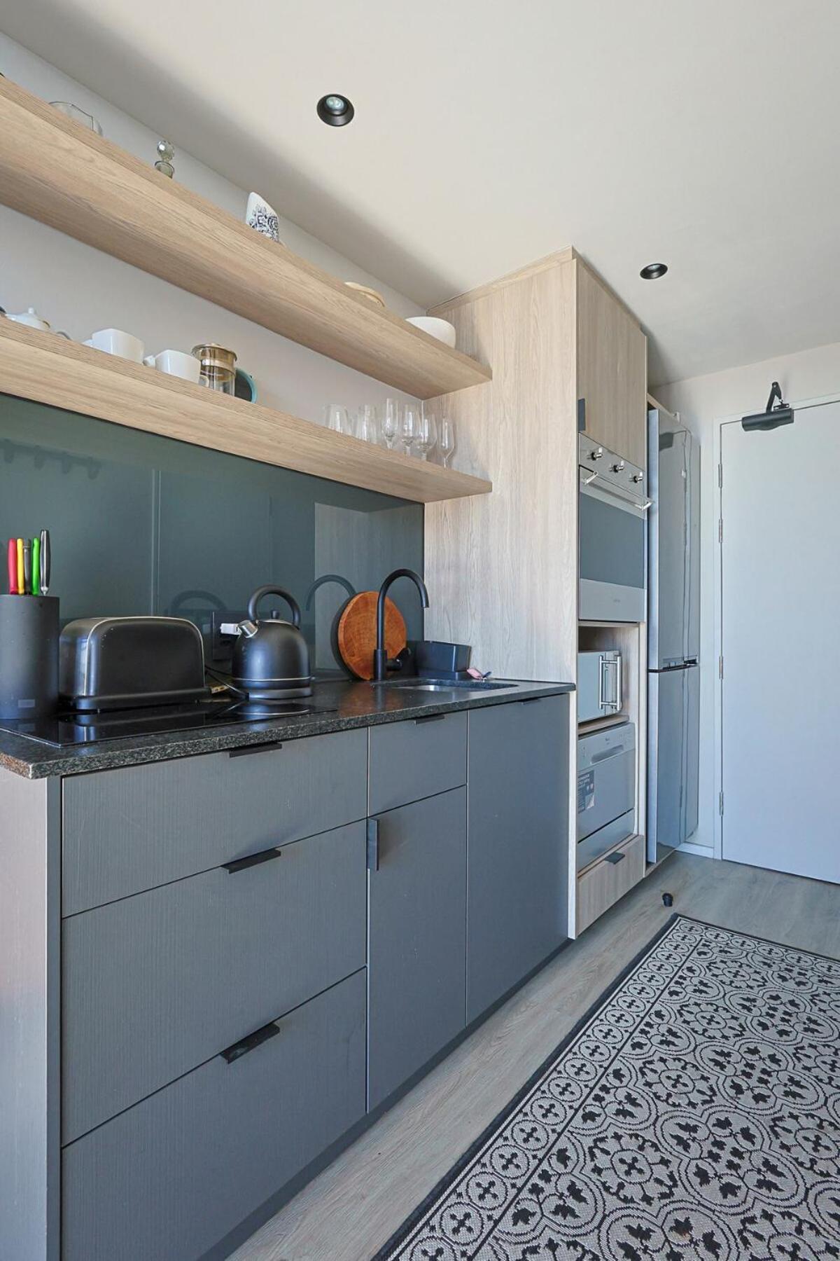 Stylish Topfloor At The Harri Mountain & Views * Cape Town